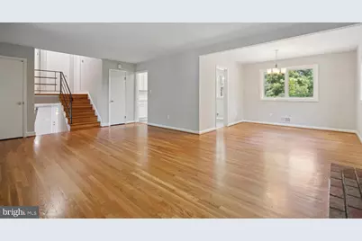 1633 Warner Avenue, McLean, VA 22101 - Photo 6