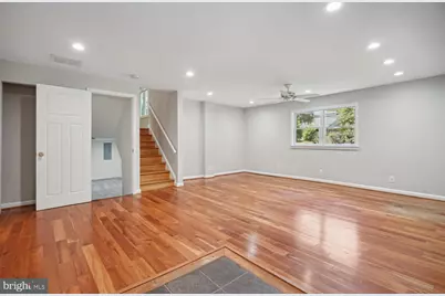 1633 Warner Avenue, McLean, VA 22101 - Photo 14