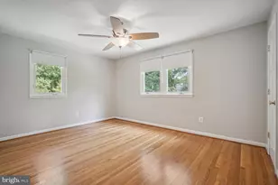 1633 Warner Ave, McLean, VA 22101 - Photo 10