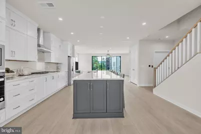 7555 Sawyer Farm Way #1102, McLean, VA 22102 - Photo 10