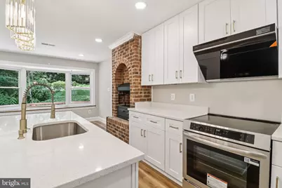 7518 Old Dominion Drive, McLean, VA 22102 - Photo 14