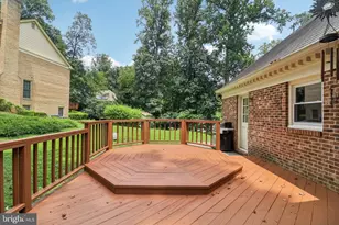 7518 Old Dominion Dr, McLean, VA 22102 - Photo 4