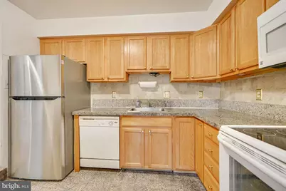 6060 Hollow Knoll Court, Springfield, VA 22152 - Photo 10