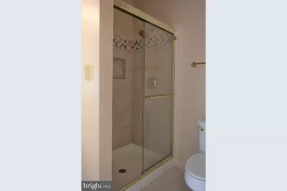 8933 Royal Astor Way, Fairfax, VA 22031 - Photo 30