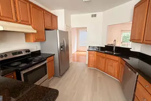 2911 Jessica Ct, Vienna, VA 22181 - Photo 4