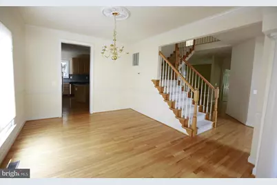 2339 Sandburg Street, Dunn Loring, VA 22027 - Photo 4