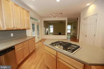 2339 Sandburg Street, Dunn Loring, VA 22027 - Photo 8