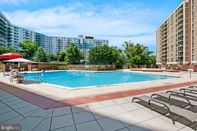 6800 Fleetwood Road #208, McLean, VA 22101 - Photo 32
