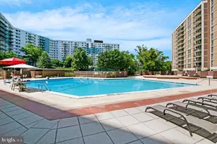 6800 Fleetwood Rd, McLean, VA 22101 - Photo 32