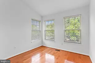 14828 Edman Cir, Centreville, VA 20121 - Photo 14