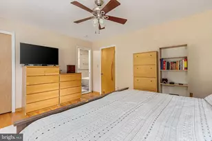 2223 Glencourse Ln, Reston, VA 20191 - Photo 36