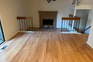 5808 Jacksons Oak Ct, Burke, VA 22015 - Photo 4