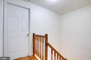 1604 Barnstead Dr, Reston, VA 20194 - Photo 16