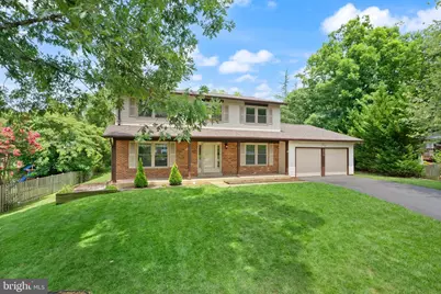 8902 Huxley Court, Springfield, VA 22153 - Photo 4
