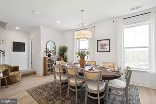 14986 Deco Cir, Chantilly, VA 20151 - Photo 8