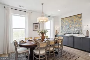 14986 Deco Cir, Chantilly, VA 20151 - Photo 6