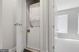 14566 Lake Vista Dr, Chantilly, VA 20151 - Photo 18