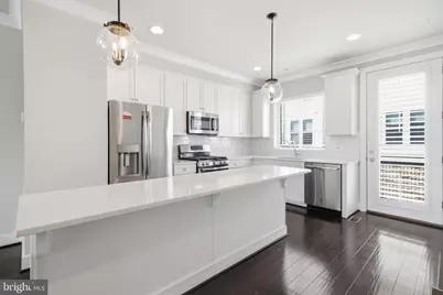 14566 Lake Vista Drive, Chantilly, VA 20151 - Photo 12