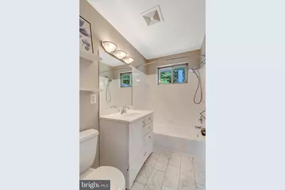 8622 Kenilworth Drive, Springfield, VA 22151 - Photo 16