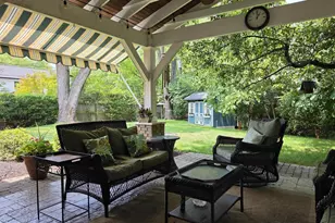12912 Mt Royal Ln, Fairfax, VA 22033 - Photo 2