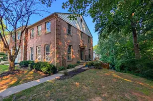 5612 Sutherland Ct, Burke, VA 22015 - Photo 1