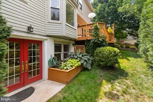 13200 Hughsmith Way, Herndon, VA 20171 - Photo 46