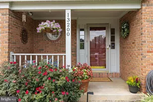 13200 Hughsmith Way, Herndon, VA 20171 - Photo 2