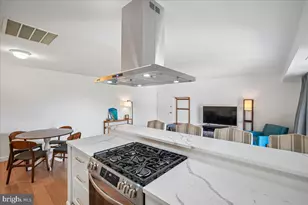 7990 Audubon Ave, Alexandria, VA 22306 - Photo 10