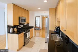 11990 Market St, Reston, VA 20190 - Photo 6