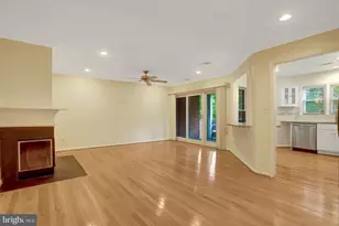 3151 Covewood Ct, Falls Church, VA 22042 - Photo 4