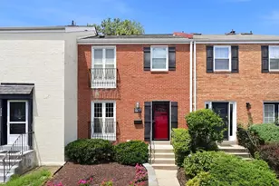 3318 Ardley Ct, Falls Church, VA 22041 - Photo 1