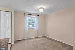 7973 Tyson Oaks Cir, Vienna, VA 22182 - Photo 12