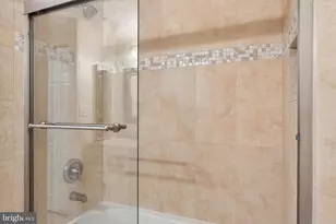 7973 Tyson Oaks Cir, Vienna, VA 22182 - Photo 36