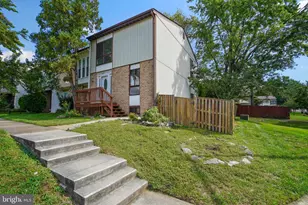 6351 Rockshire St, Alexandria, VA 22315 - Photo 2