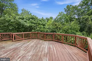 13222 Goose Pond Ln, Fairfax, VA 22033 - Photo 18