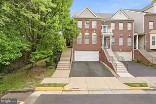 13222 Goose Pond Ln, Fairfax, VA 22033 - Photo 1