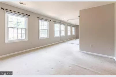 8020 Bethelen Woods Lane, Springfield, VA 22153 - Photo 8