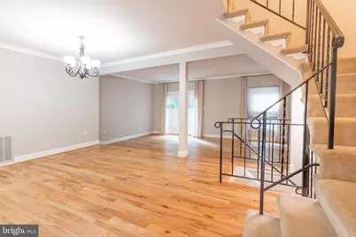 8020 Bethelen Woods Lane, Springfield, VA 22153 - Photo 4