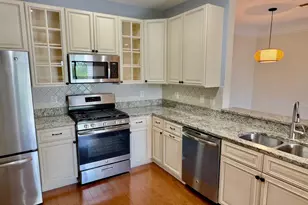 6553 Grange Ln, Alexandria, VA 22315 - Photo 4