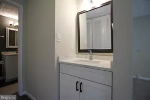 11916 Fieldthorn Ct, Reston, VA 20194 - Photo 16