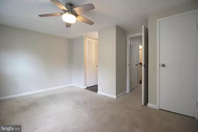 11916 Fieldthorn Court, Reston, VA 20194 - Photo 14