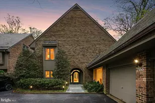 700 Belgrove Rd, McLean, VA 22101 - Photo 2