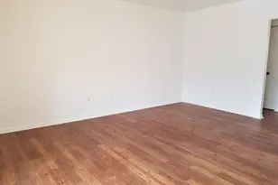 11619 Stoneview Square, Reston, VA 20191 - Photo 4