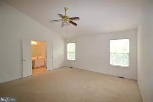 4209 Trumbo Ct, Fairfax, VA 22033 - Photo 18
