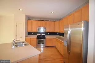 4209 Trumbo Ct, Fairfax, VA 22033 - Photo 10