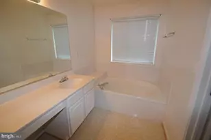 4209 Trumbo Ct, Fairfax, VA 22033 - Photo 20
