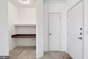 2791 Centerboro Dr, Vienna, VA 22181 - Photo 4