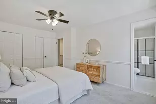 7821 Groveland Square, Springfield, VA 22153 - Photo 22