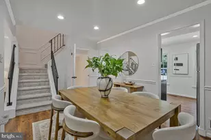 7821 Groveland Square, Springfield, VA 22153 - Photo 12