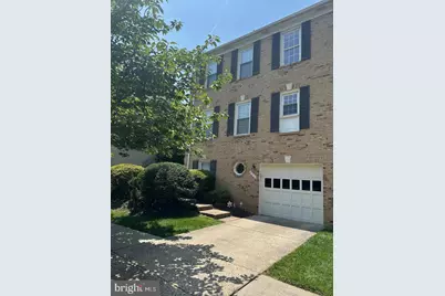 2016 Pieris Court, Vienna, VA 22182 - Photo 2